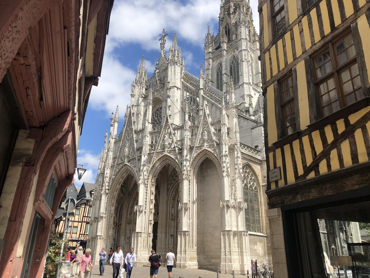 Hotel De La Cathedrale Rouen Exterior photo
